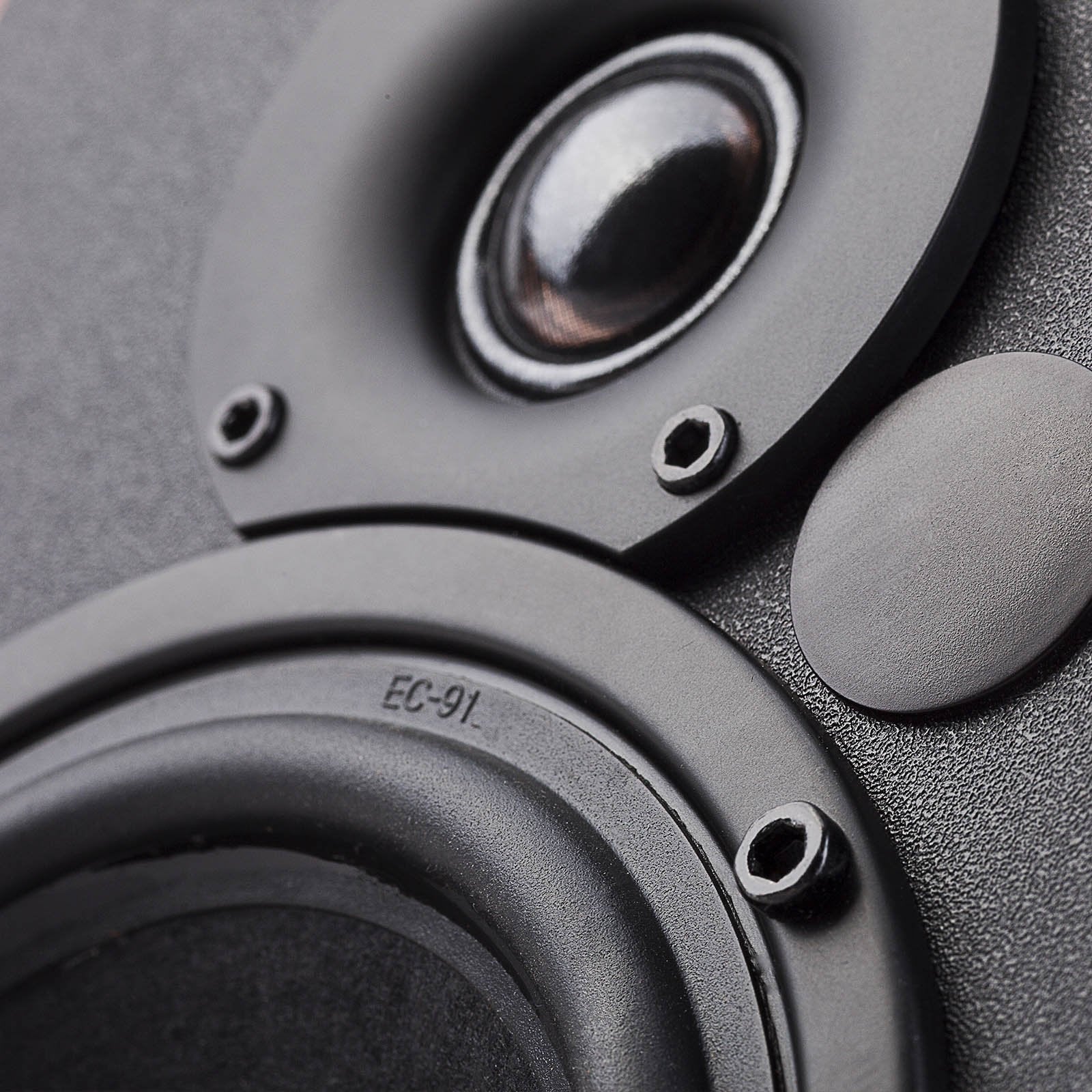 Edifier R1700BT Bluetooth Bookshelf Speakers