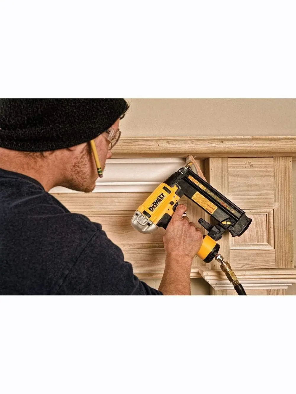 DEWALT 20V MAX* Cordless Brad Nailer, 18GA, Precision Point (DWFP12233)