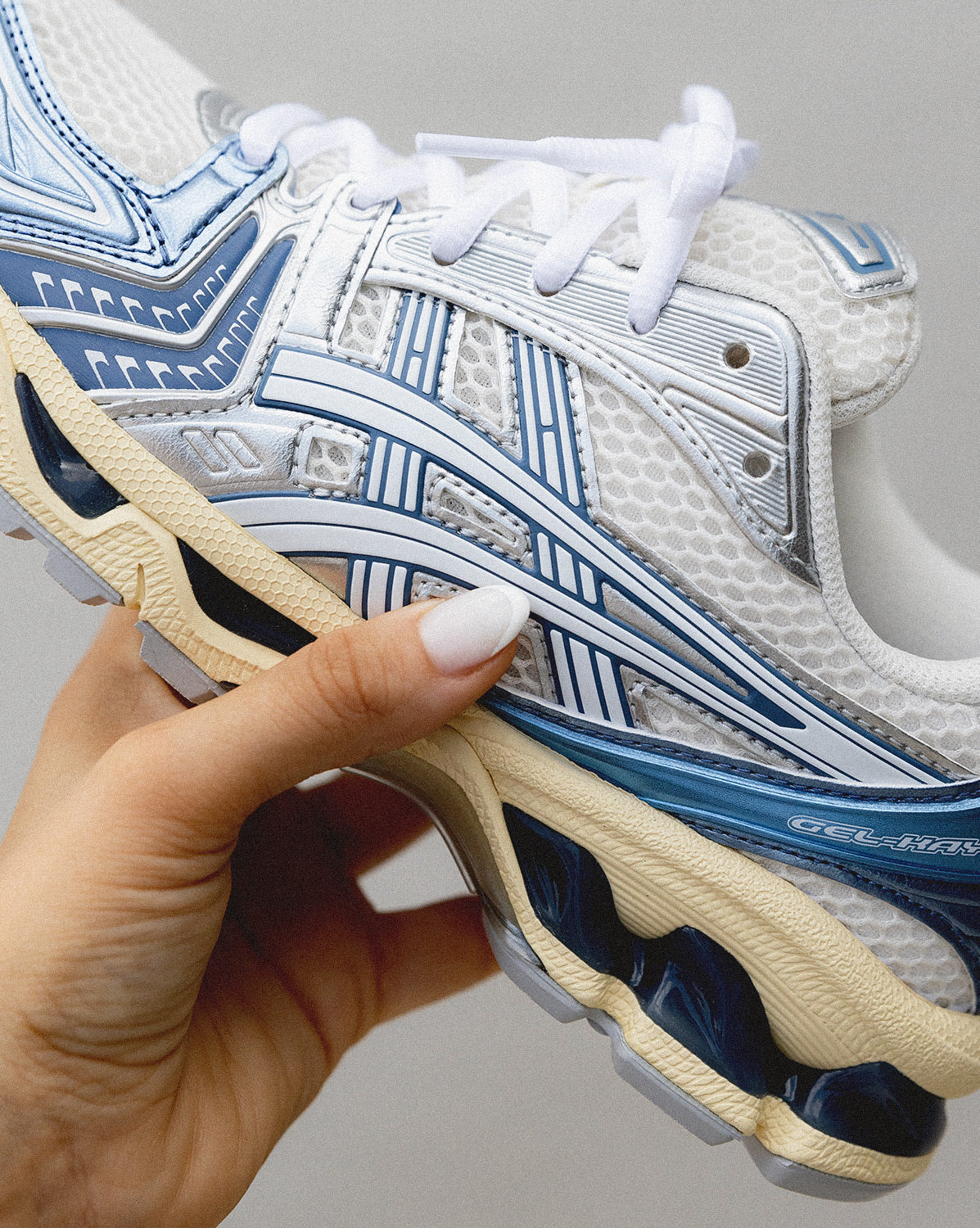 Asics GEL-Kayano 14