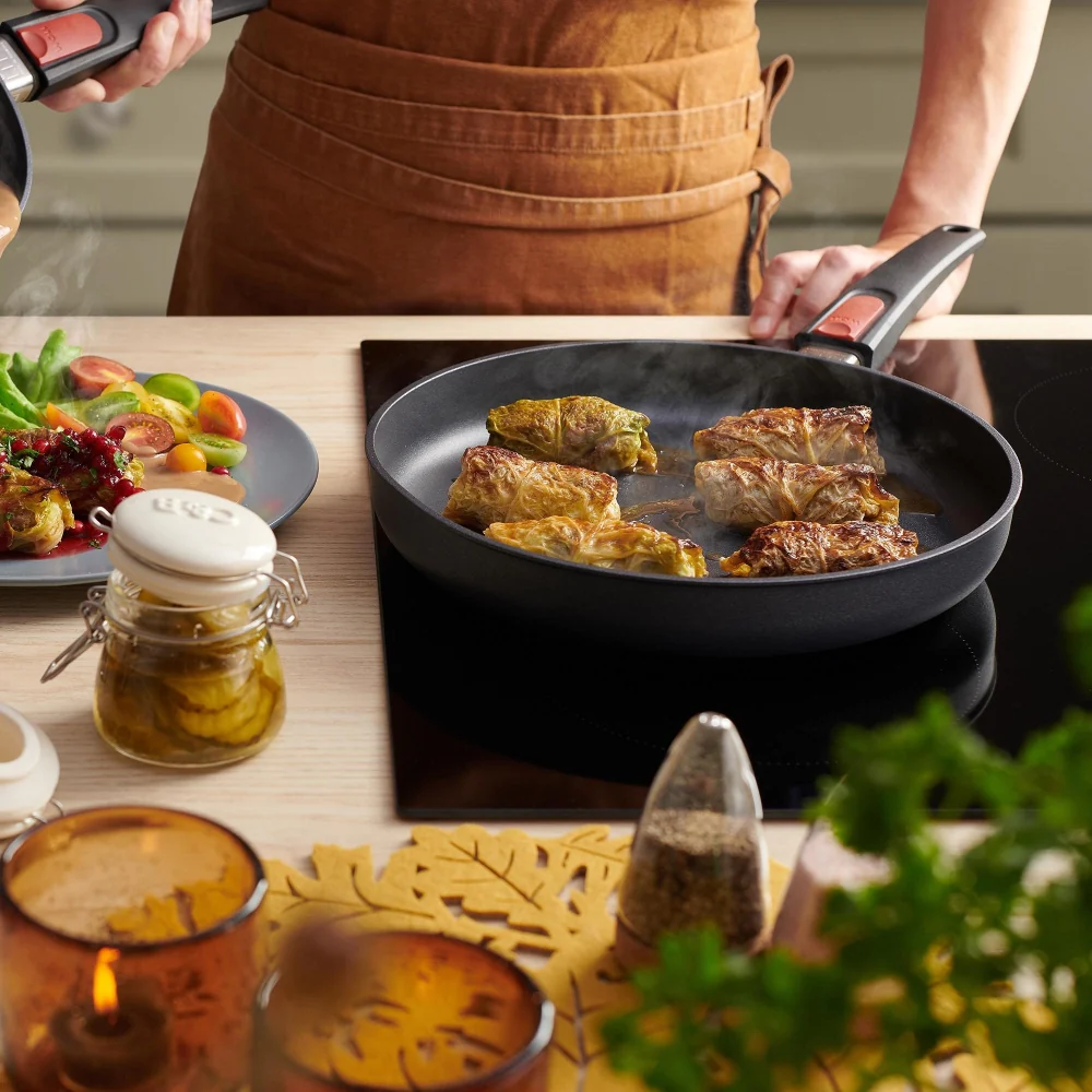 Poêle en fonte 28 cm avec manche amovible Diamond lite Woll