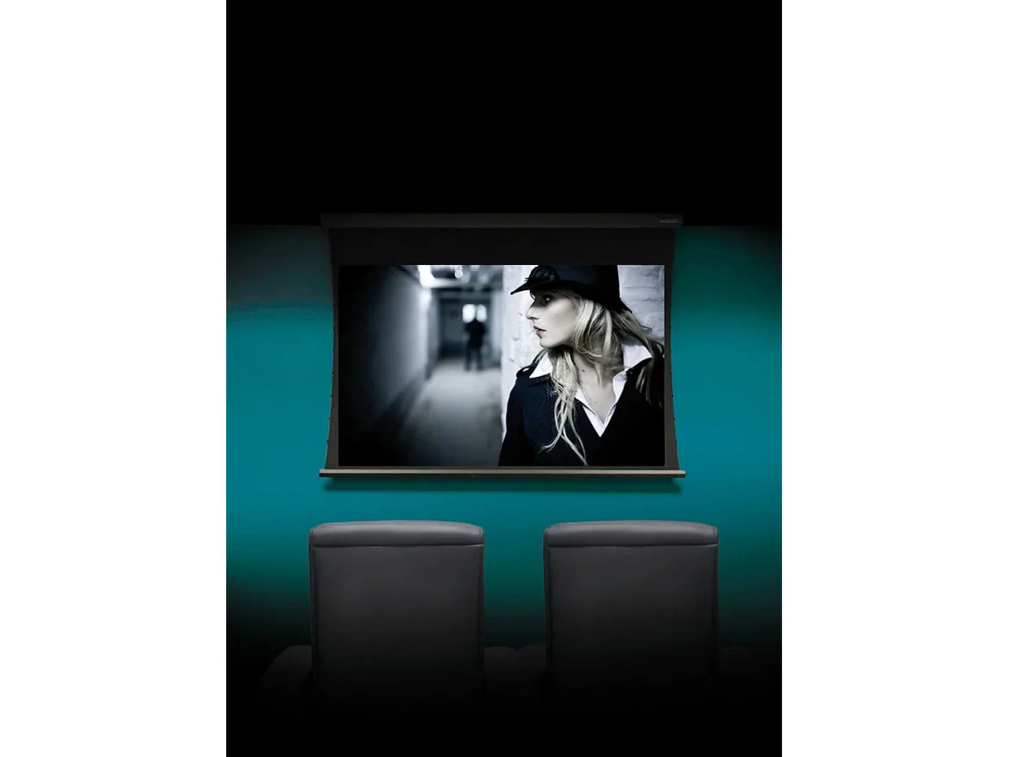 LUMENE COLISEUM UHD 4K Acoustic C [16:9]