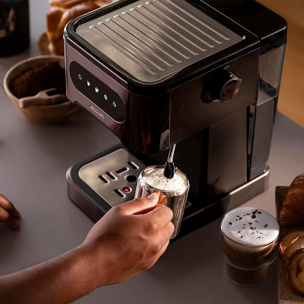 Cecotec Machine à café Express Power Espresso 20 Barista Cream. 2 Thermoblocks, 20Bars, Manomètre, Mode Auto pour 1 et 2 Café(s), Buse vapeur Orientable, Conduit pour Infusions, 2900W.