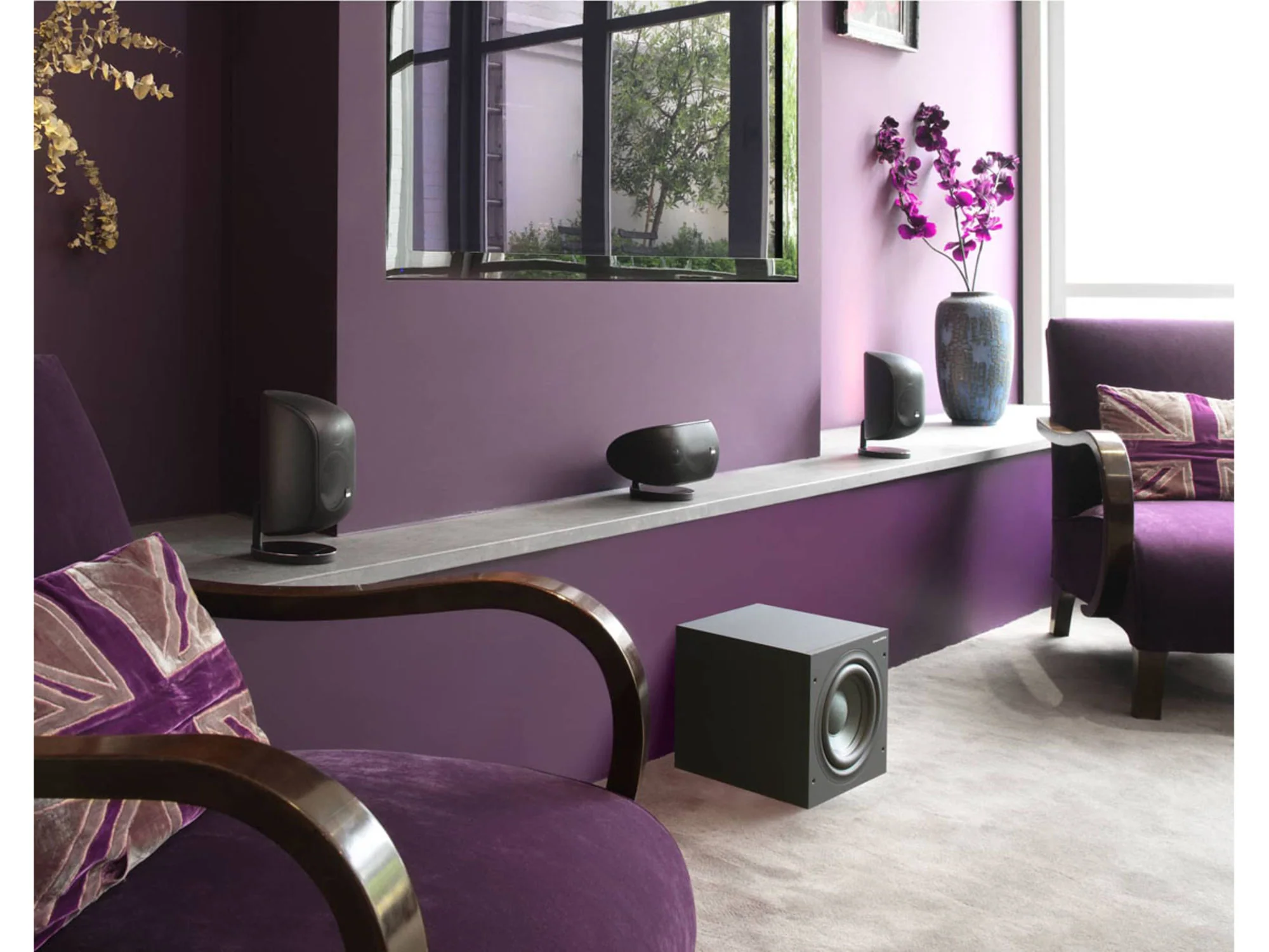 Bowers & Wilkins M1 MKII