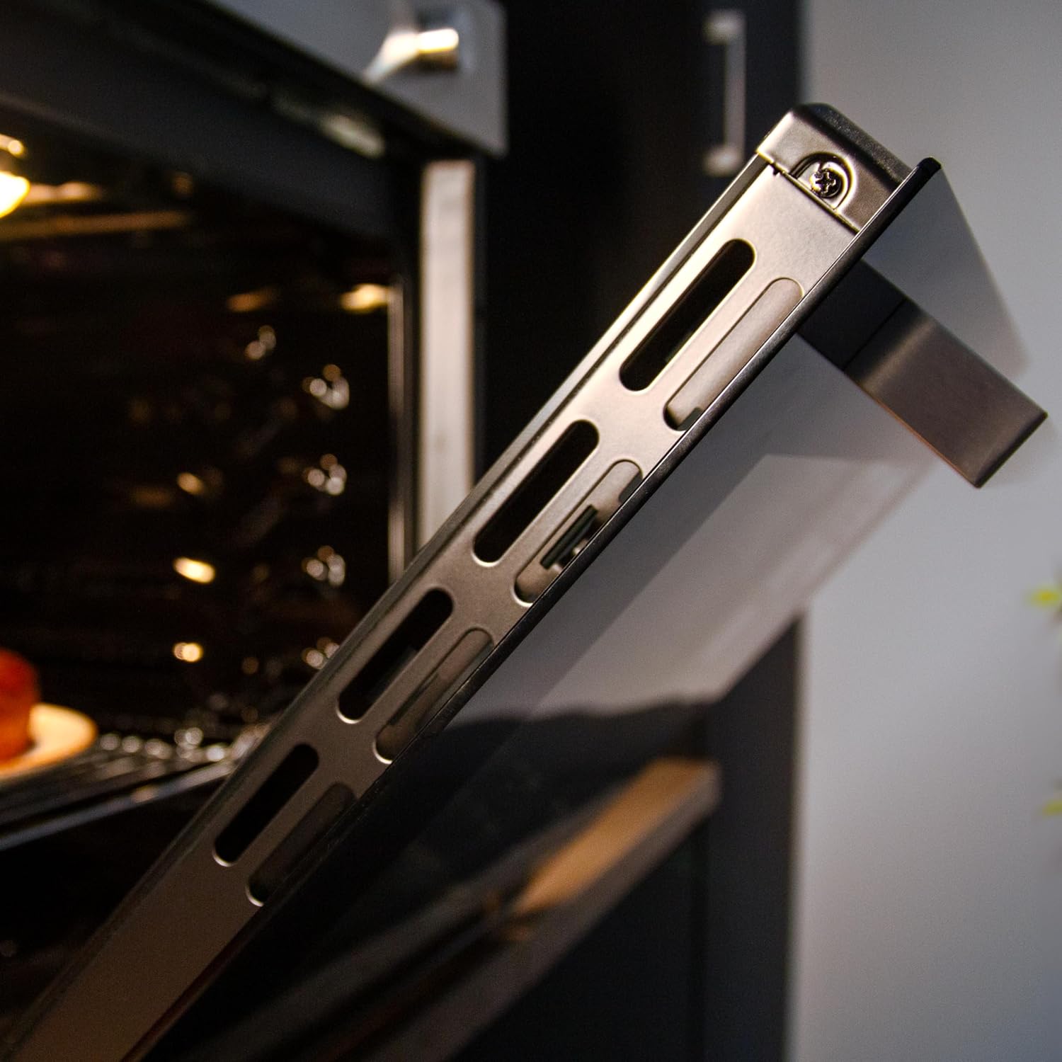 Cecotec Four encastrable Bolero Hexa C136000 Glass Black Time A 2800 W, capacité de 77 L, 4 fonctions, Minuterie, Nettoyage à la vapeur, Cuisson à la vapeur. Classe Énergétique A, Lumière intérieure