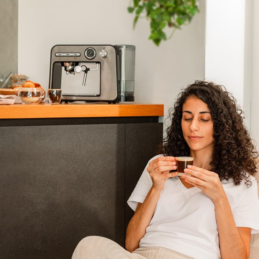 Cecotec Machine à café Express Power Espresso 20 Barista Cream. 2 Thermoblocks, 20Bars, Manomètre, Mode Auto pour 1 et 2 Café(s), Buse vapeur Orientable, Conduit pour Infusions, 2900W.