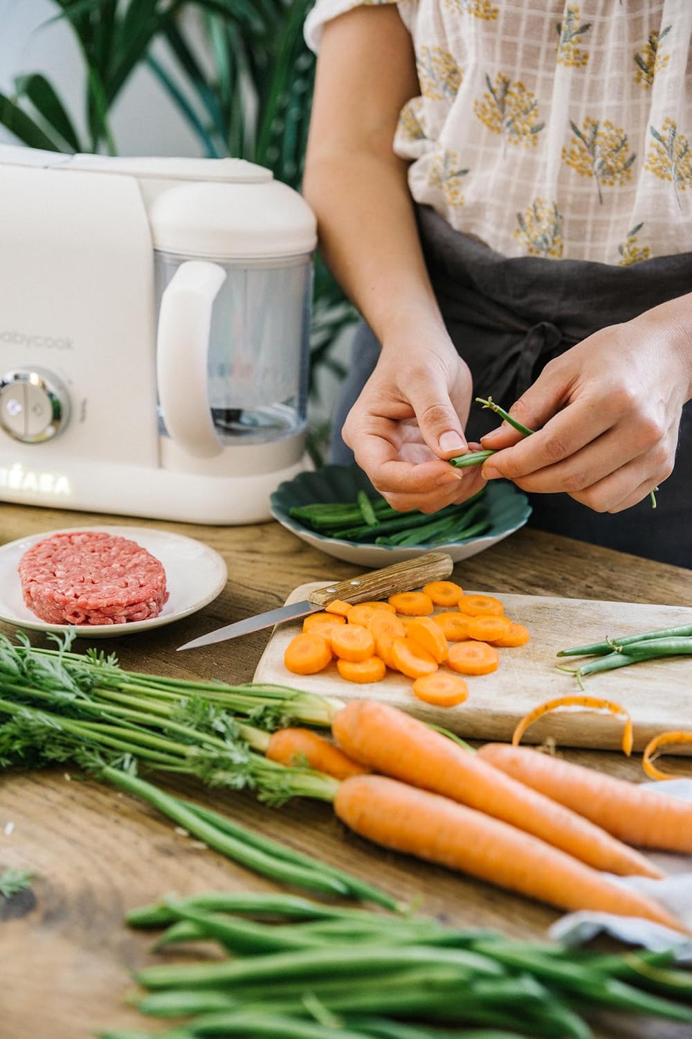 BÉABA, Babycook Duo Robot Bébé 4 en 1 Mixeur-Cuiseur, Cuisson Vapeur rapide 15min , Diversification alimentaire, Petits pots bébé maison, Contenance XXL 2200 ml, Noir