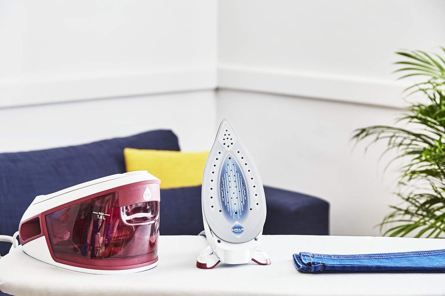 Calor Centrale Vapeur Express Anti-calc, Fonction Pressing 450 g/min, Collecteur de Calcaire Exclusif, Technologie Sans Réglages SV8055C0