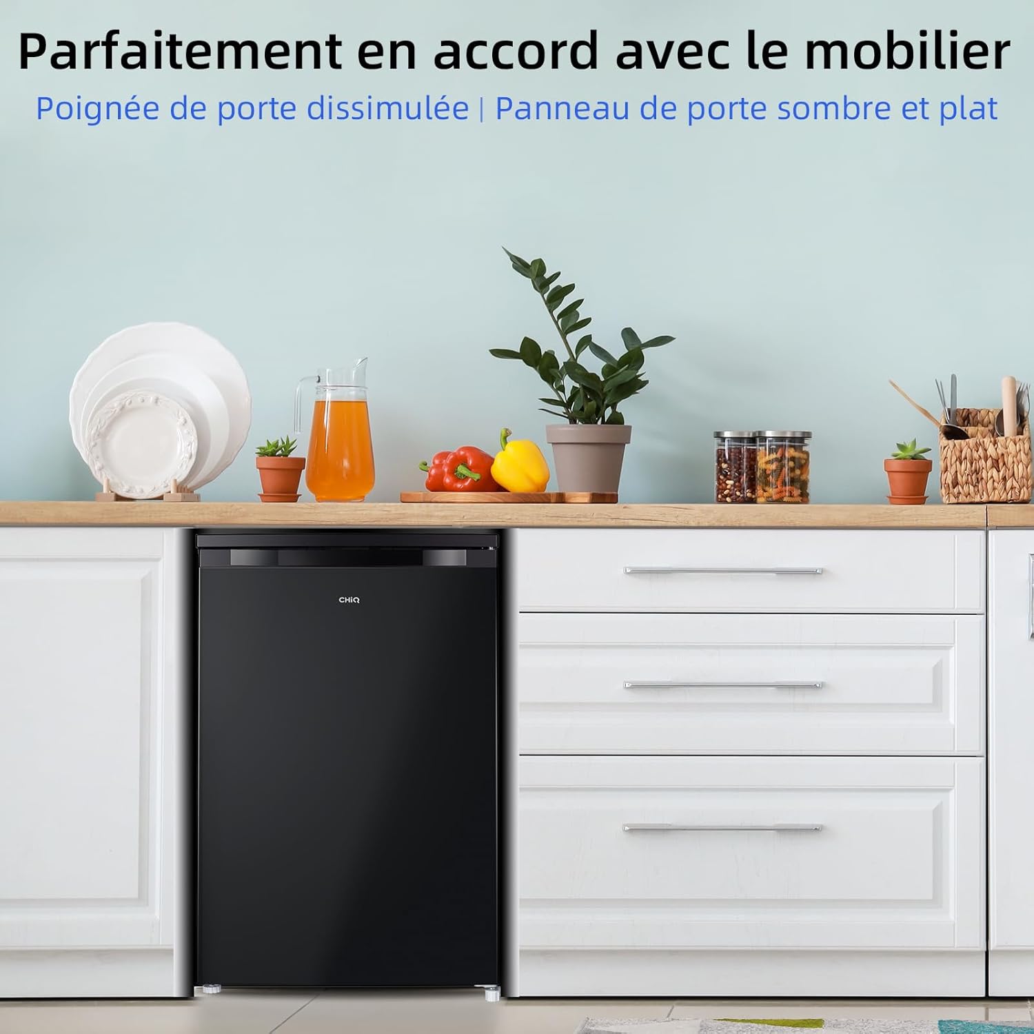 CHiQ Congélateur armoire avec une capacité de 145L, Congélation rapide, Thermostat réglable, Silencieux, Porte réversible, Noir, Classe énergétique E FSD160D4E