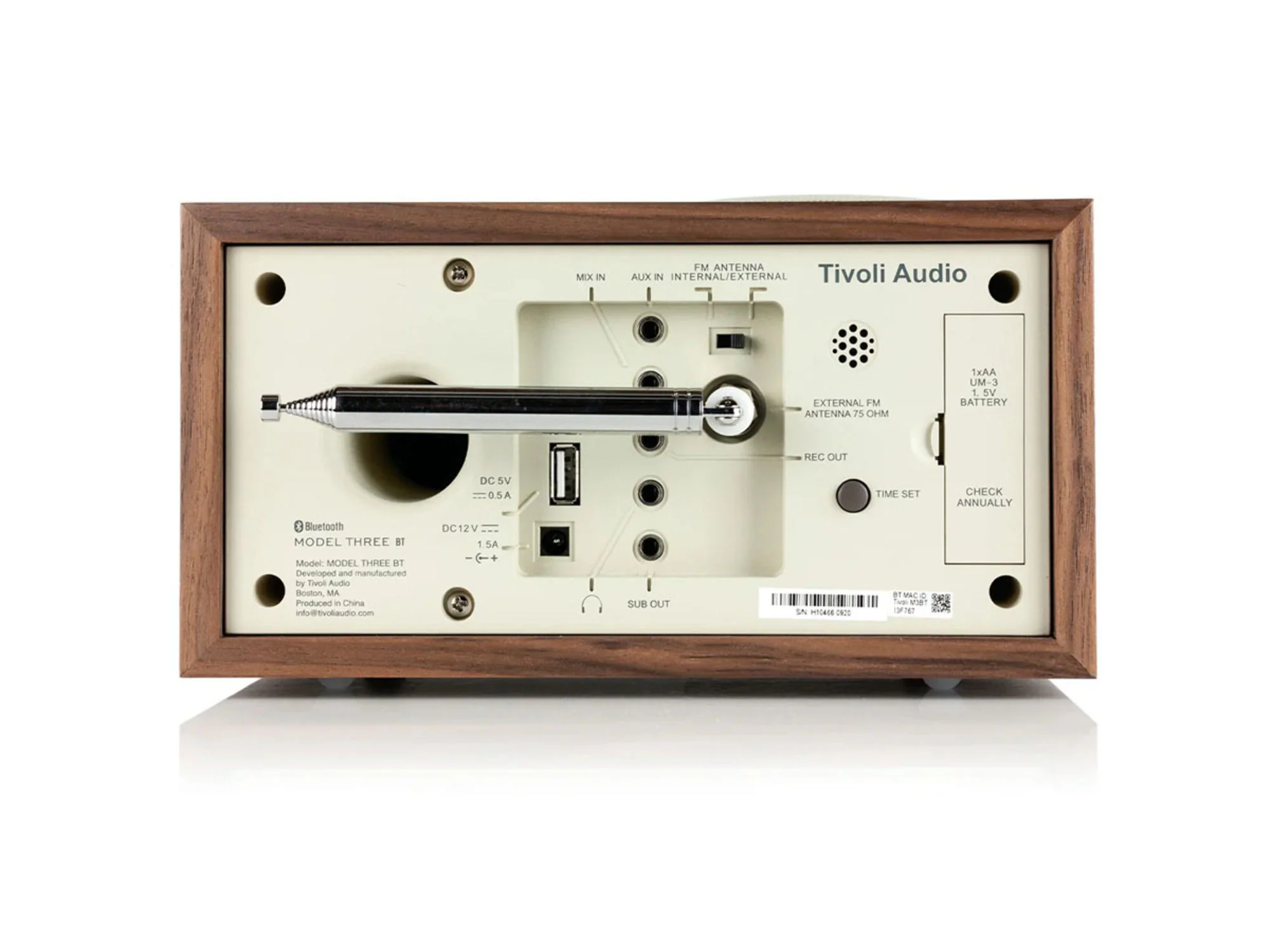 TIVOLI Model Three BT