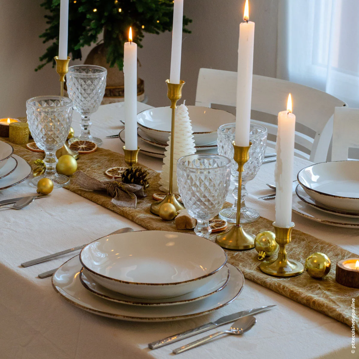 Nelly - Service 18 pièces Médard de Noblat