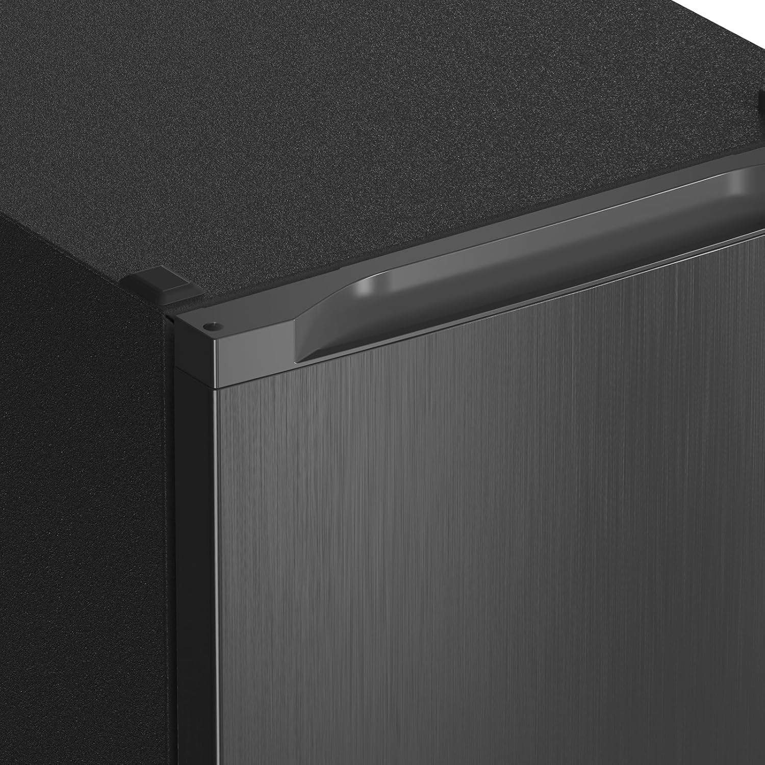 CHiQ Congélateur armoire avec une capacité de 145L, Congélation rapide, Thermostat réglable, Silencieux, Porte réversible, Noir, Classe énergétique E FSD160D4E