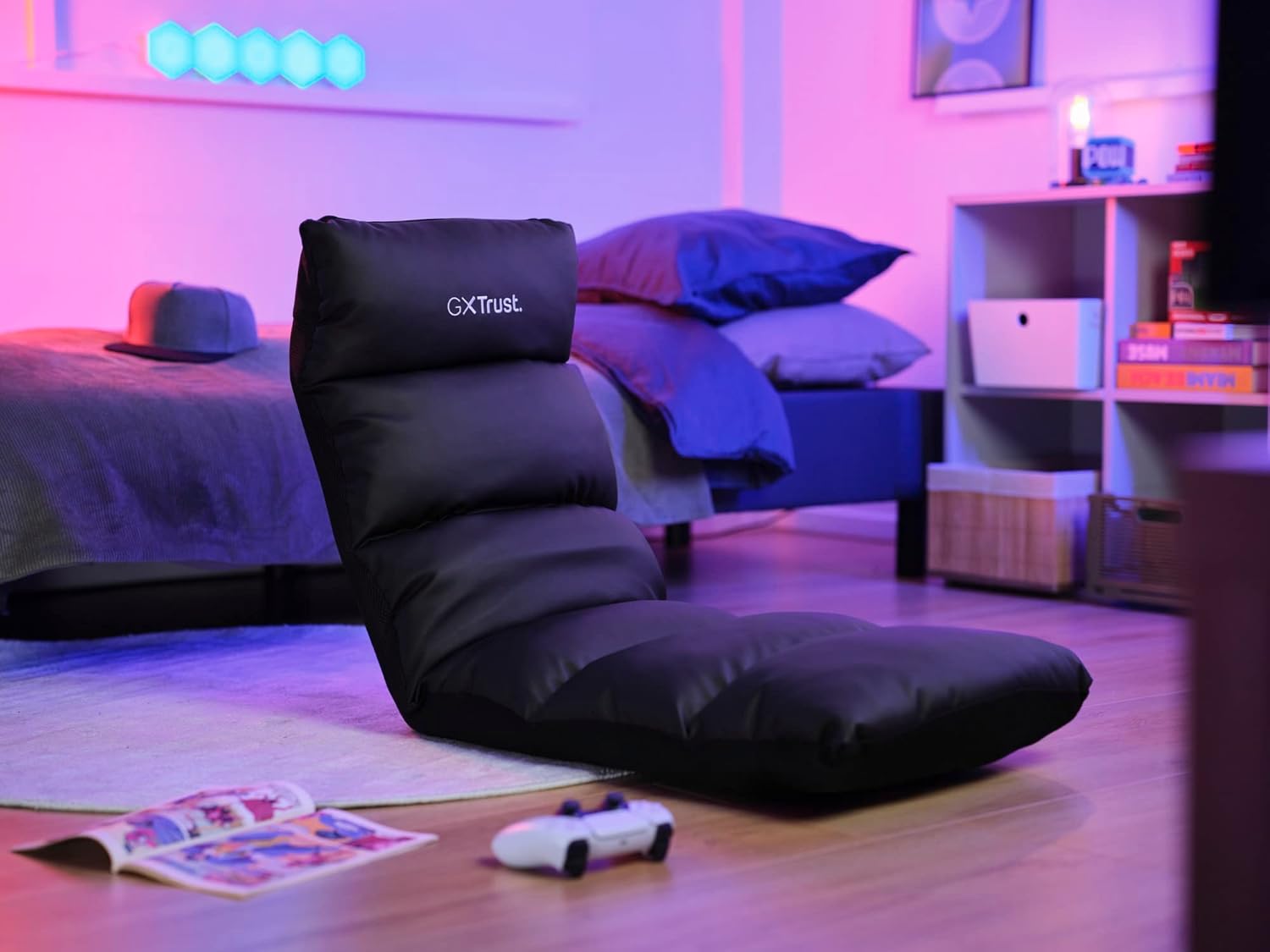 Trust Gaming GXT 718 Rayzee Chaise Gaming Pliable, Coussin De Sol pour Consoles, Appuie-tête et Dossier Réglables, Supporte Jusqu'à 125 kg, Fauteuil Gamer pour Jeux, Relax, Enfant, Lecture, Noir