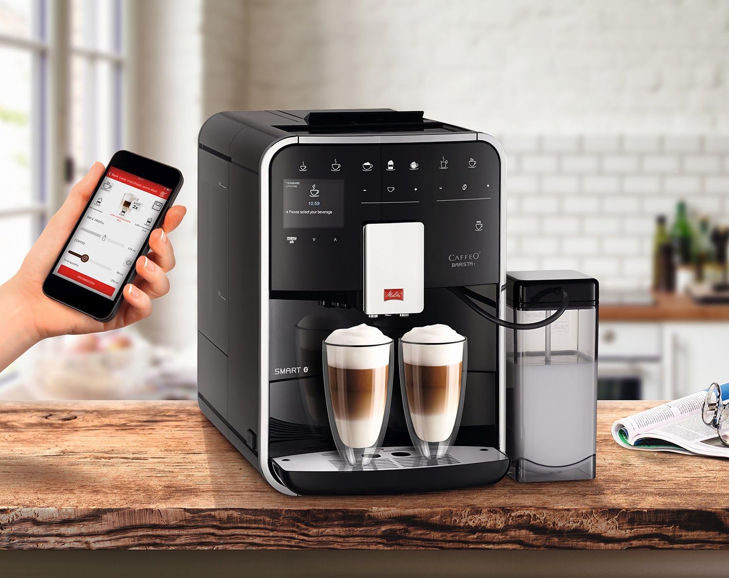 Melitta Barista T Smart Argent, Machine à Café à Grain avec Broyeur, Connectée, Système One Touch, Double bac à grains, 18 spécialités, Mode 1 à 2 Tasses, Écran Couleur TFT, F831-101