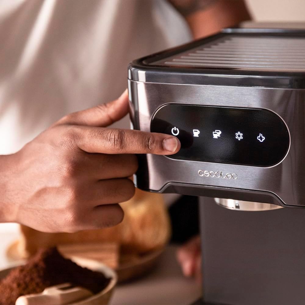 Cecotec Machine à café Express Power Espresso 20 Barista Cream. 2 Thermoblocks, 20Bars, Manomètre, Mode Auto pour 1 et 2 Café(s), Buse vapeur Orientable, Conduit pour Infusions, 2900W.