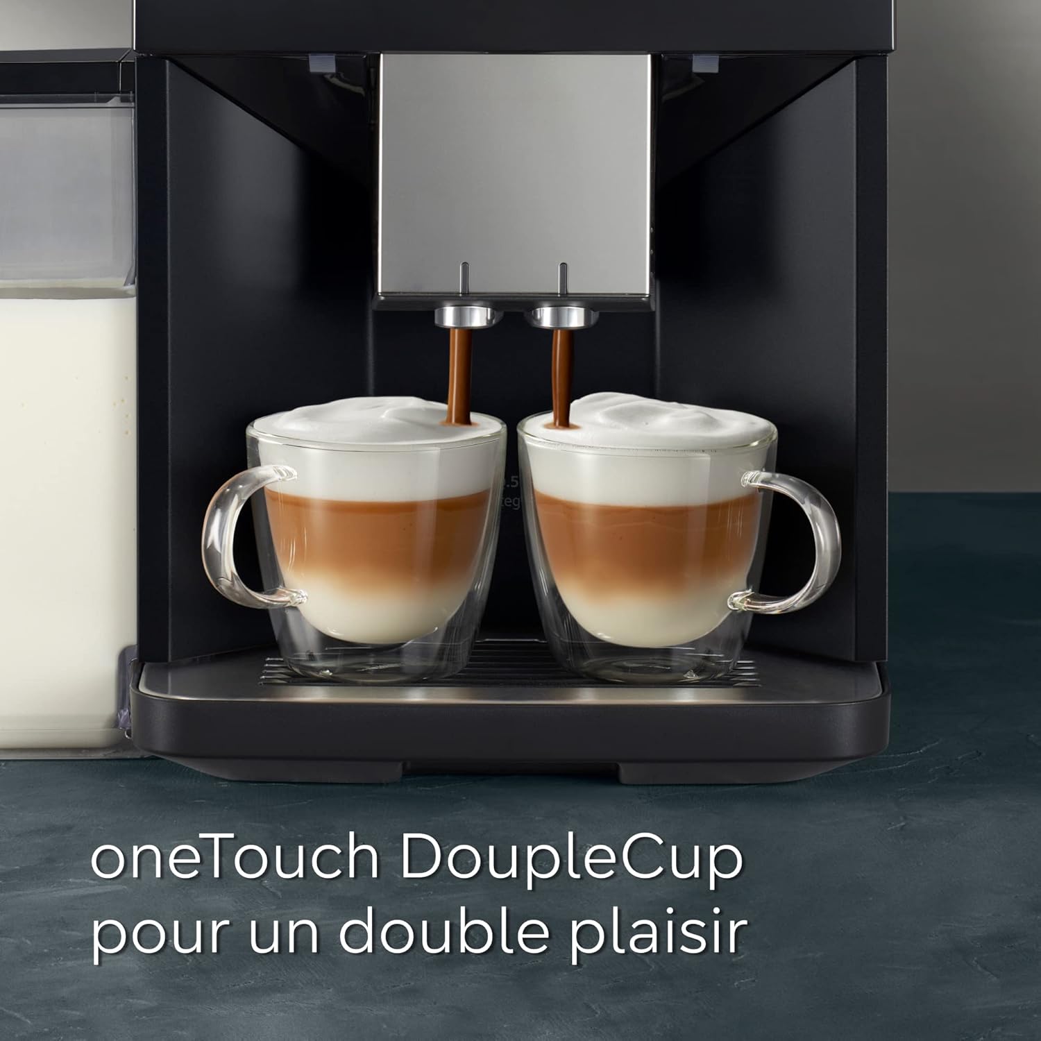 SIEMENS, machine à café tout automatique, EQ.500 integral, aromaDouble Shot, système autoMilk Clean, ceramDrive, affichage coffeeSelect, oneTouch DoubleCup, Noir saphir métallique, TQ505R09