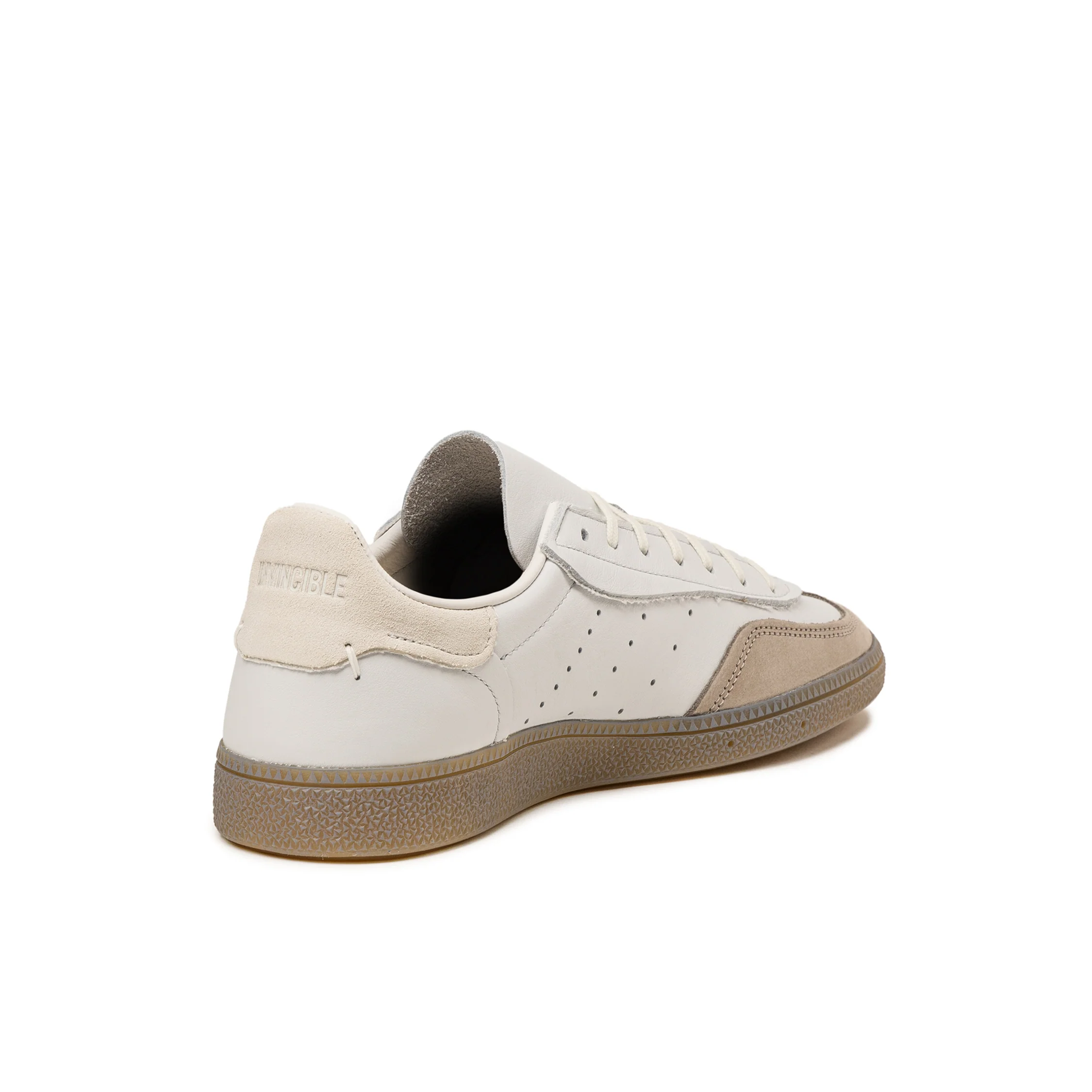 Drei Streifen x Invincible Handball Spezial