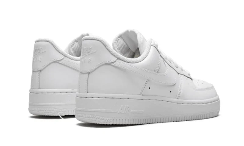 AIR FORCE 1 LOW '07 TRIPLE WHITE