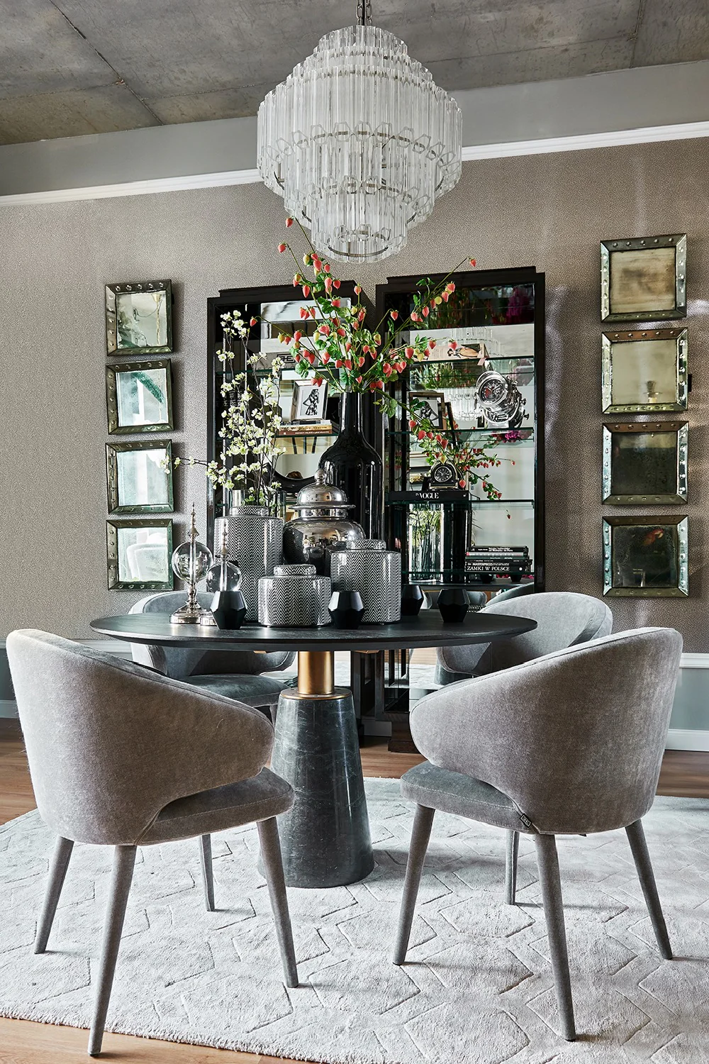 Chaise de salle à manger grise | Eichholtz Cardinale