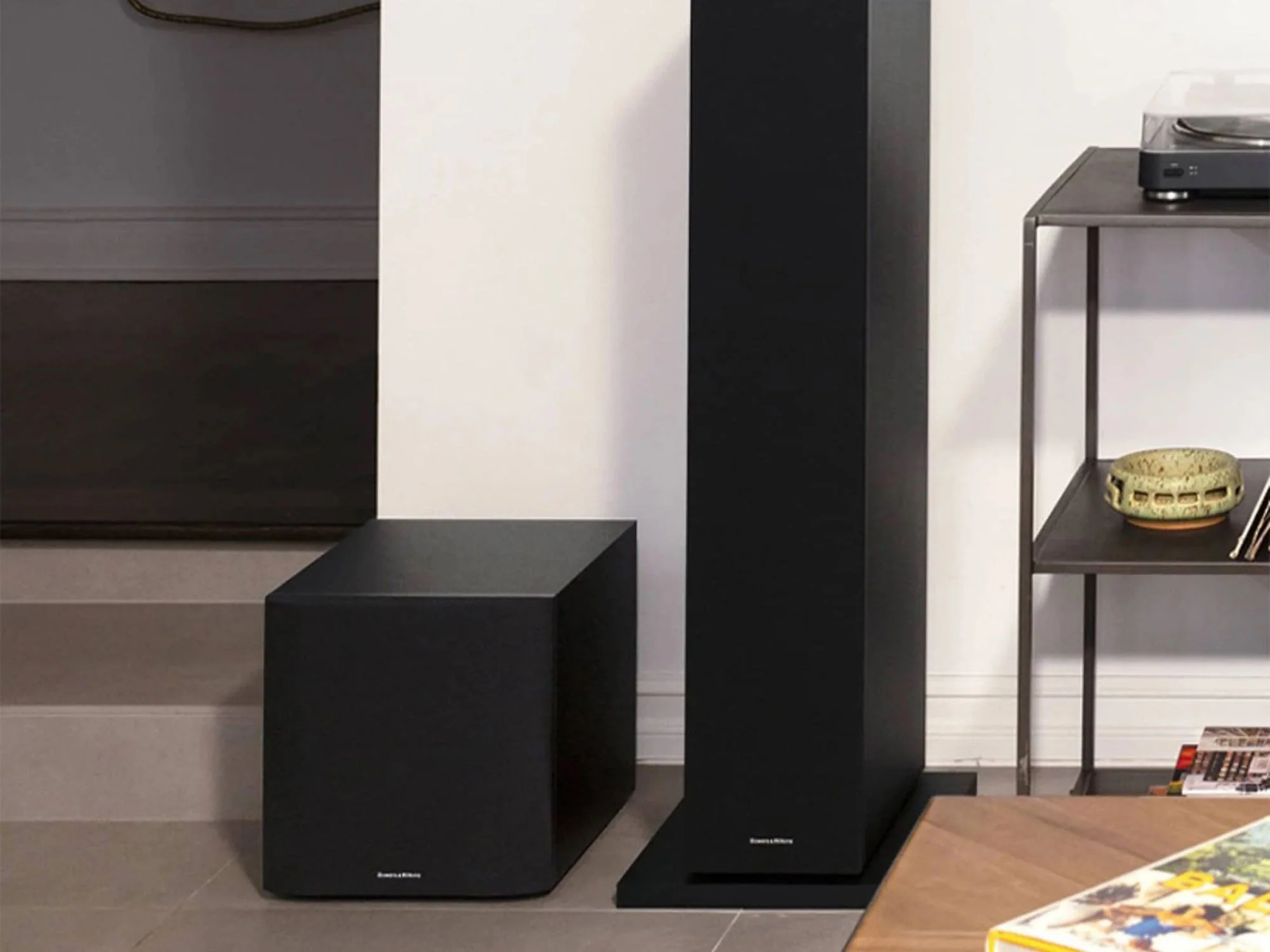 Bowers & Wilkins ASW610