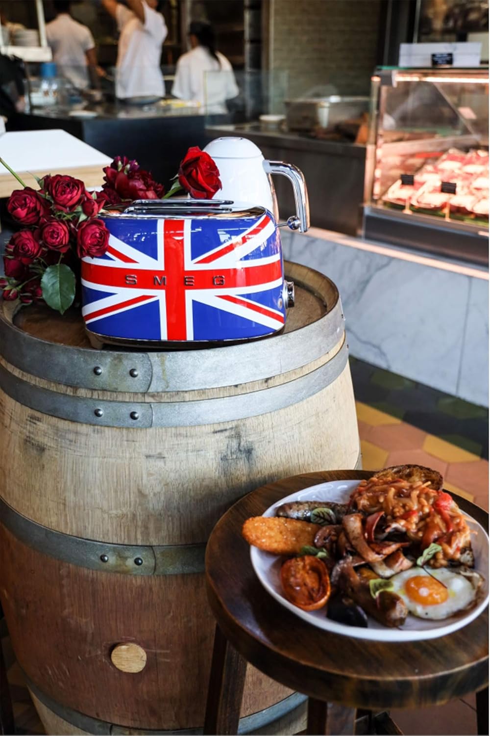 Smeg, Grille-pain 2 Tranches TSF01UJEU, 2 Fentes 36 mm, 6 Niveaux de Brunissage, Fonction Chauffage, Décongélation et Bagel, Éjection Automatique du Pain, Ramasse Miettes, 950 W, Royaume-Uni