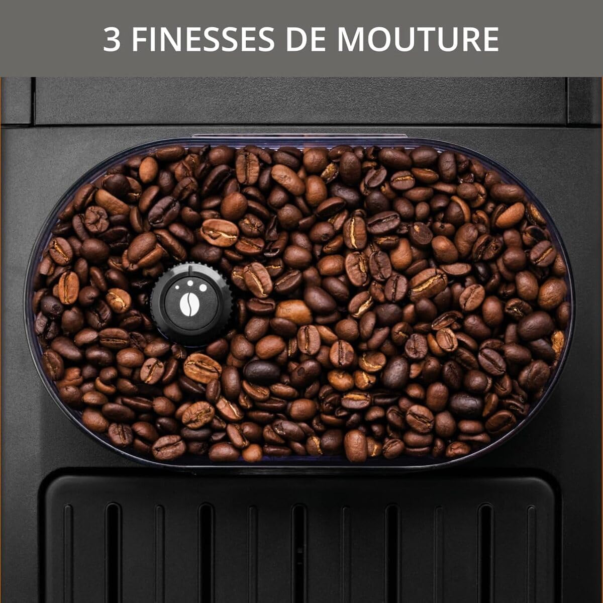 Krups Machine à café grain, 2 expressos simultanés, Ecran LCD, Cafetière espresso compacte, Nettoyage automatique, Buse vapeur pour Cappuccino, Essential noire YY8135FD, Noir