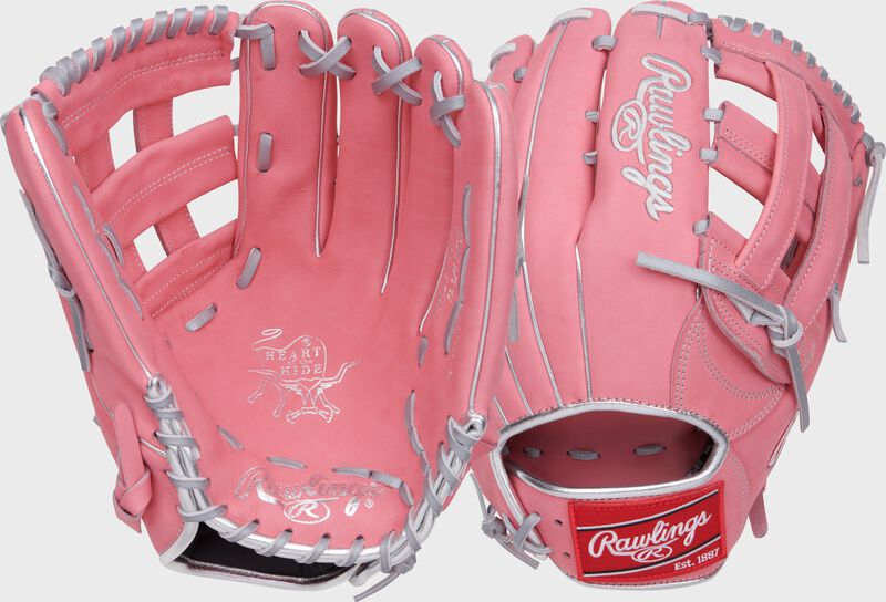 Fernando Tatís Jr. Heart of the Hide Outfield Glove