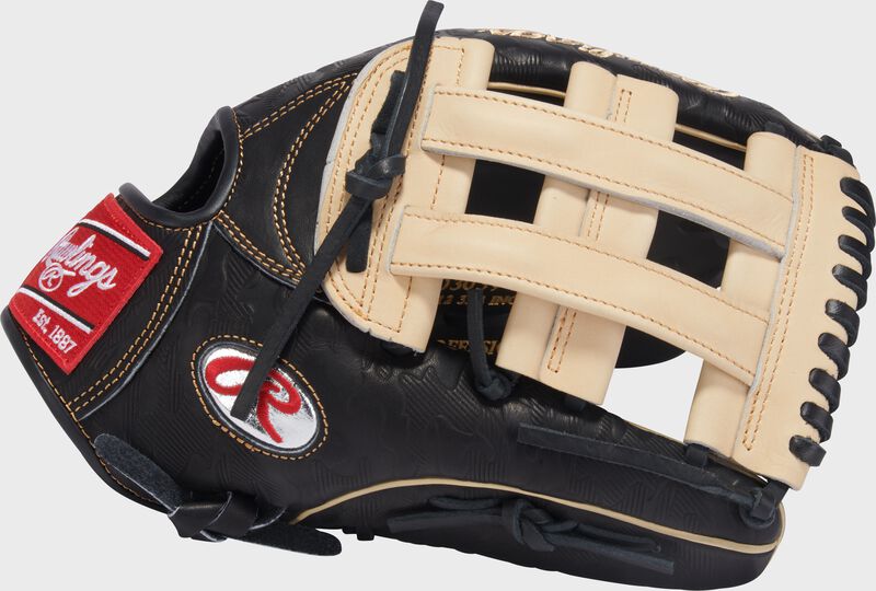 Gameday 57 Series Fernando Tatís Jr. Heart of the Hide Glove, Right Hand Throw