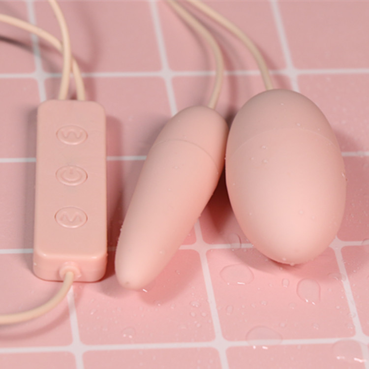 Tongue Licking Clitoral Nipple Massage Vibrator For Her - 