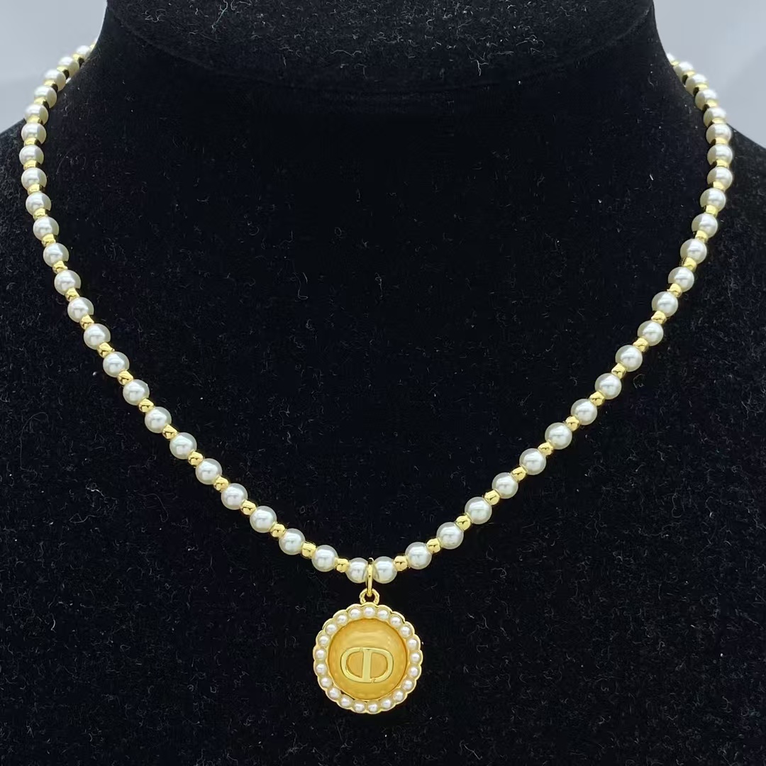 Replica Dior CD Pendant Pearl Necklace