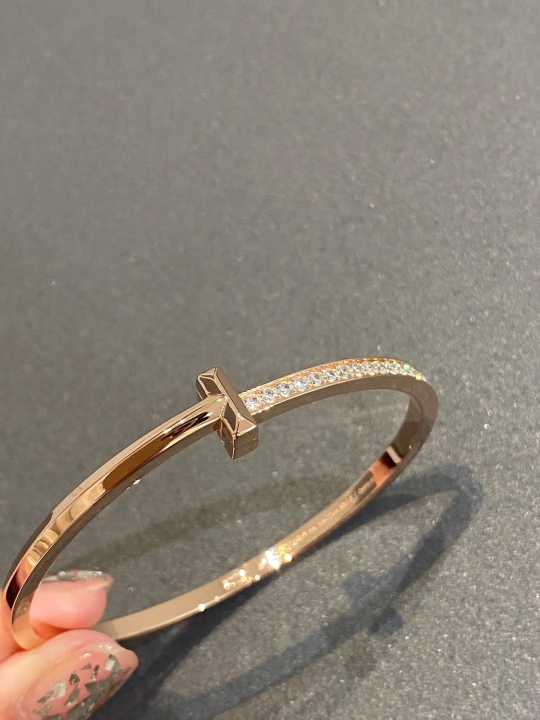 Replica Tiffany T1 Narrow Diamond Hinged Bangle