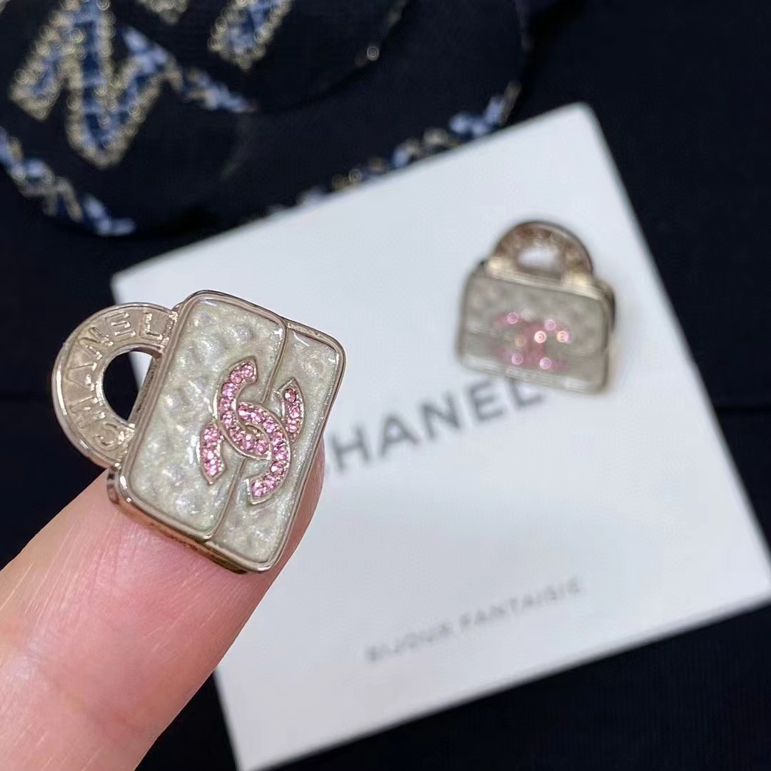 Replica Chanel Pink Double C Lock Earrings