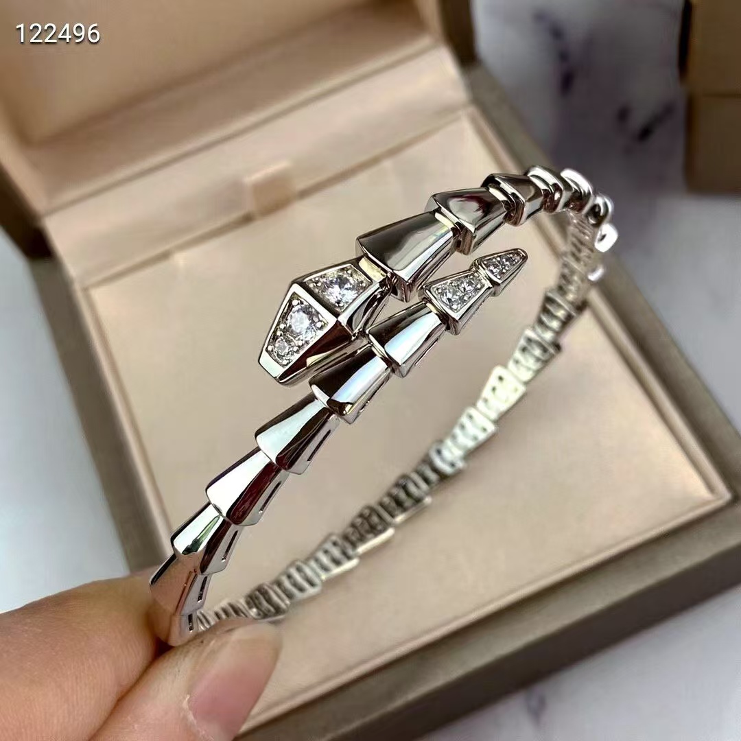 Replica Bvlgari Serpenti Viper Bracelet
