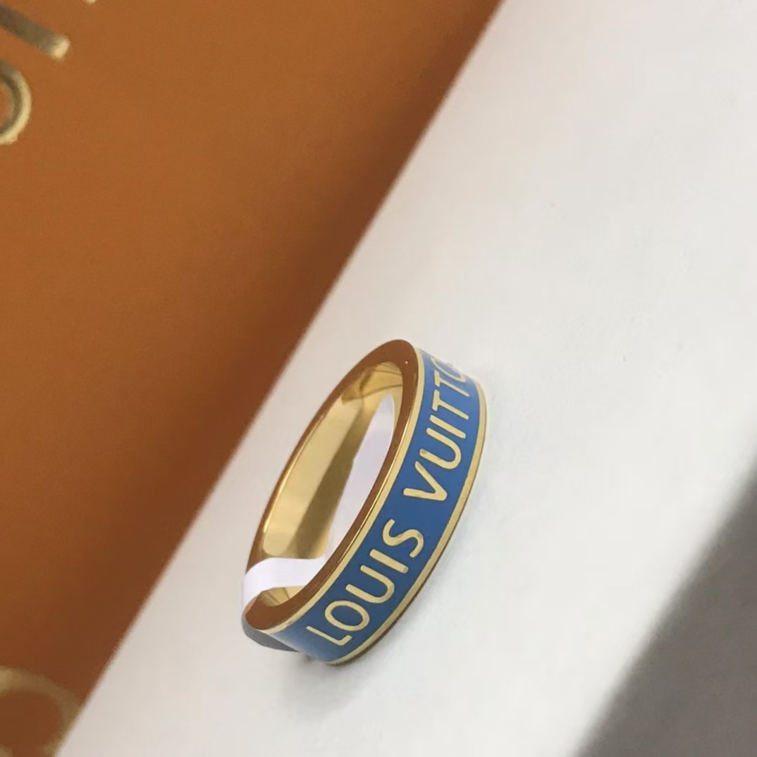 Replica Louis Vuitton Letters Pattern Ring