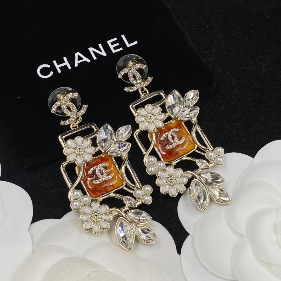 Replica Chanel Vintage Blooming Flowers Earrings