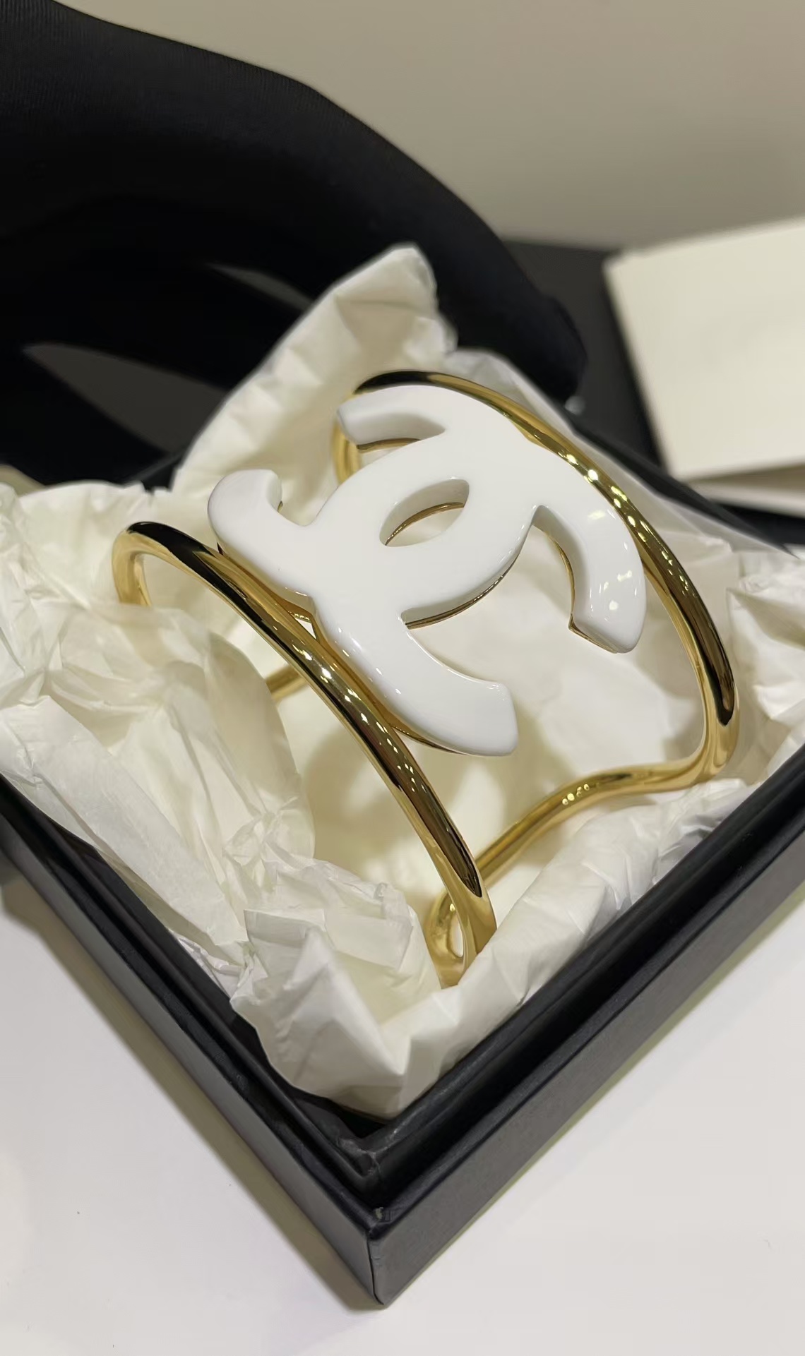 Replica Chanel CUFF Funky Exaggerated Geometric Bangle Bracelet