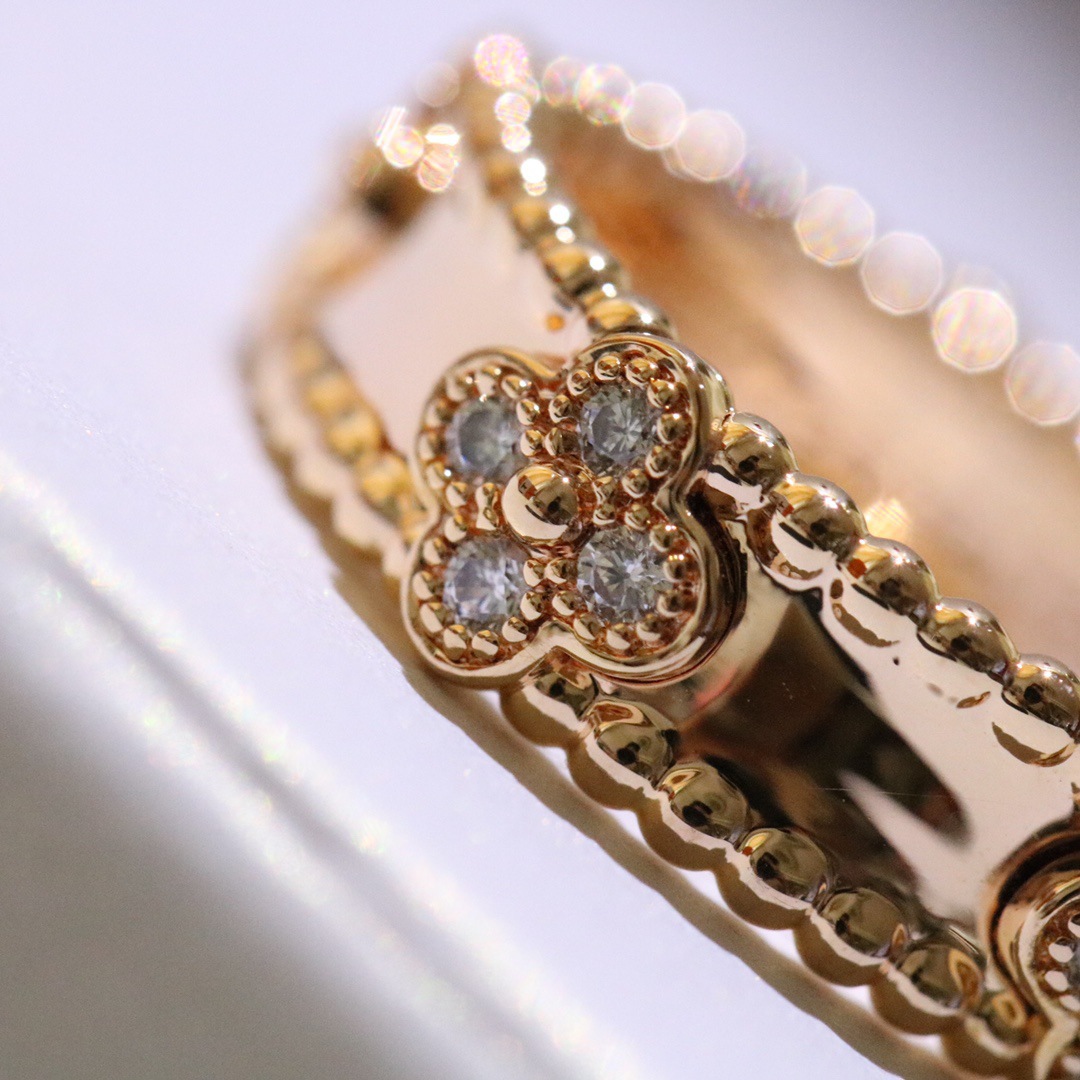 Replica Van Cleef & Arpels Narrow Four Leaf Clover Ring