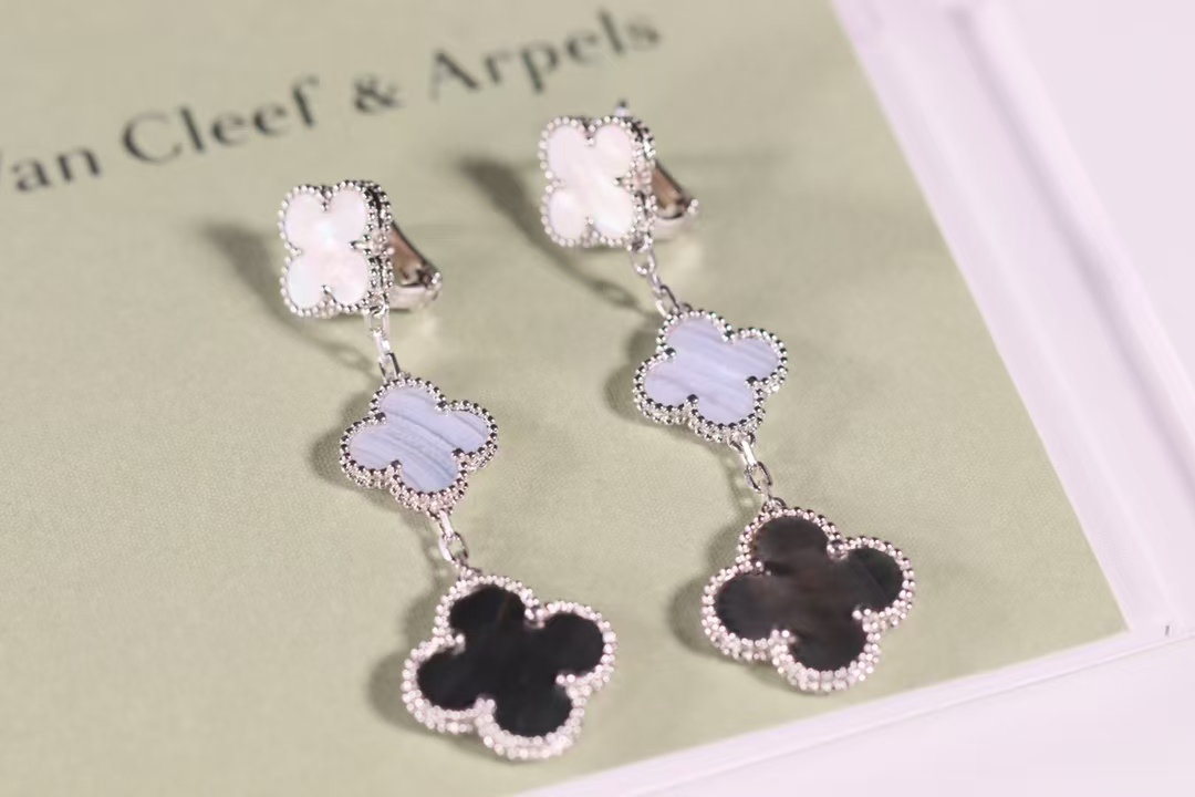Replica Van Cleef & Arpels Magic Alhambra Earrings 3 Motifs
