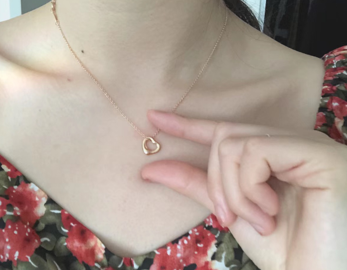 Replica Tiffany Classic Love Heart Pendant Necklace