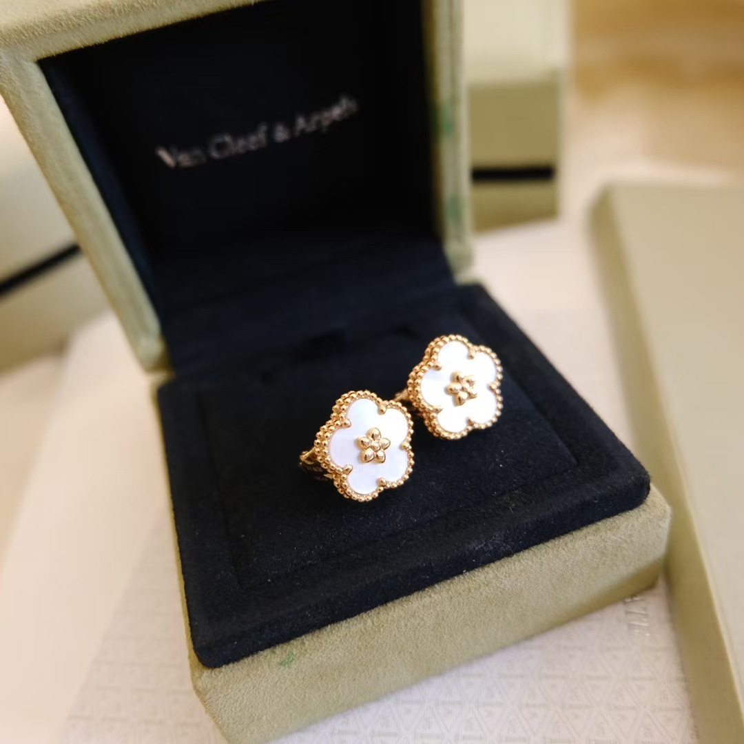 replica Van Cleef & Arpels Lucky Spring Earrings, Plum Blossom