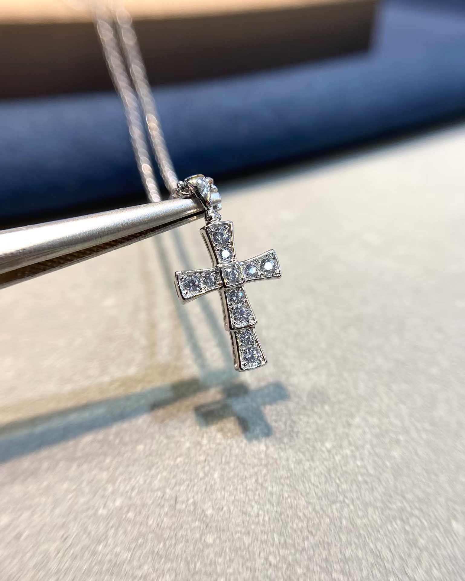 Replica Bvlgari Cross Croce Pendant Necklace