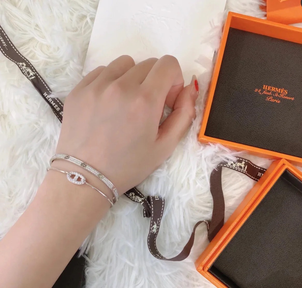 Replica Hermes Pig Nose Bangle Bracelet