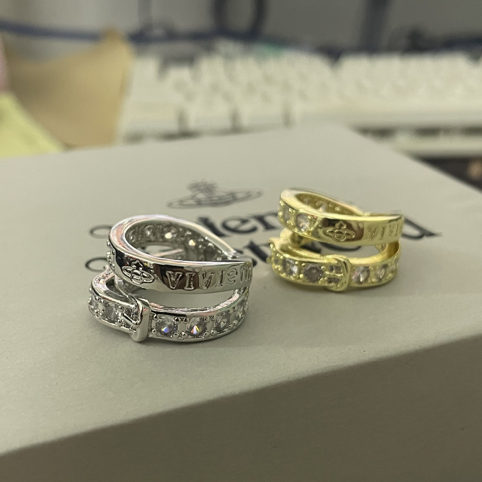 replica Vivienne Westwood Unisex Style Belt Saturn Couple Ring
