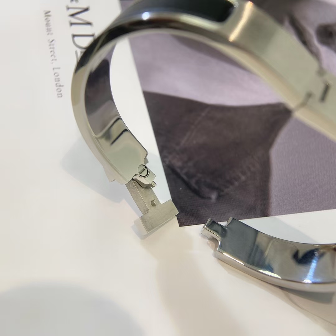 Replica Hermes Bermes Darth Vader Bracelet