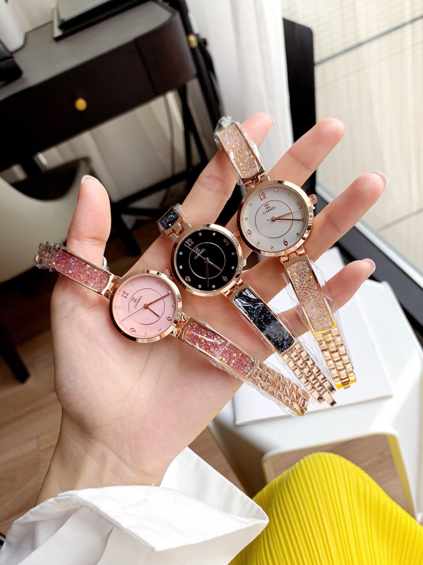 Replica Chanel Women Elegant Watch