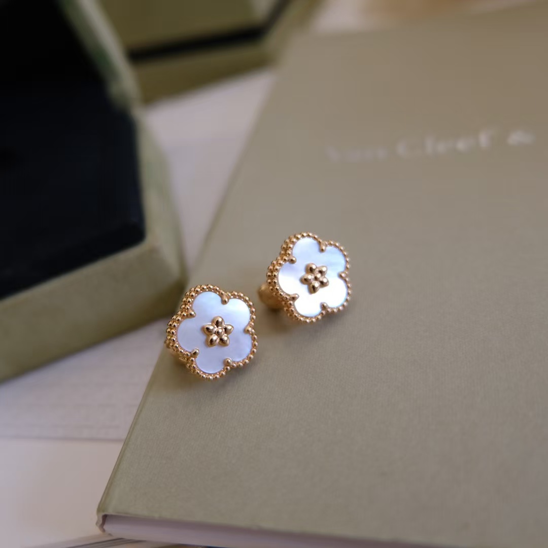 Replica Van Cleef & Arpels Lucky Spring Earrings, Plum Blossom