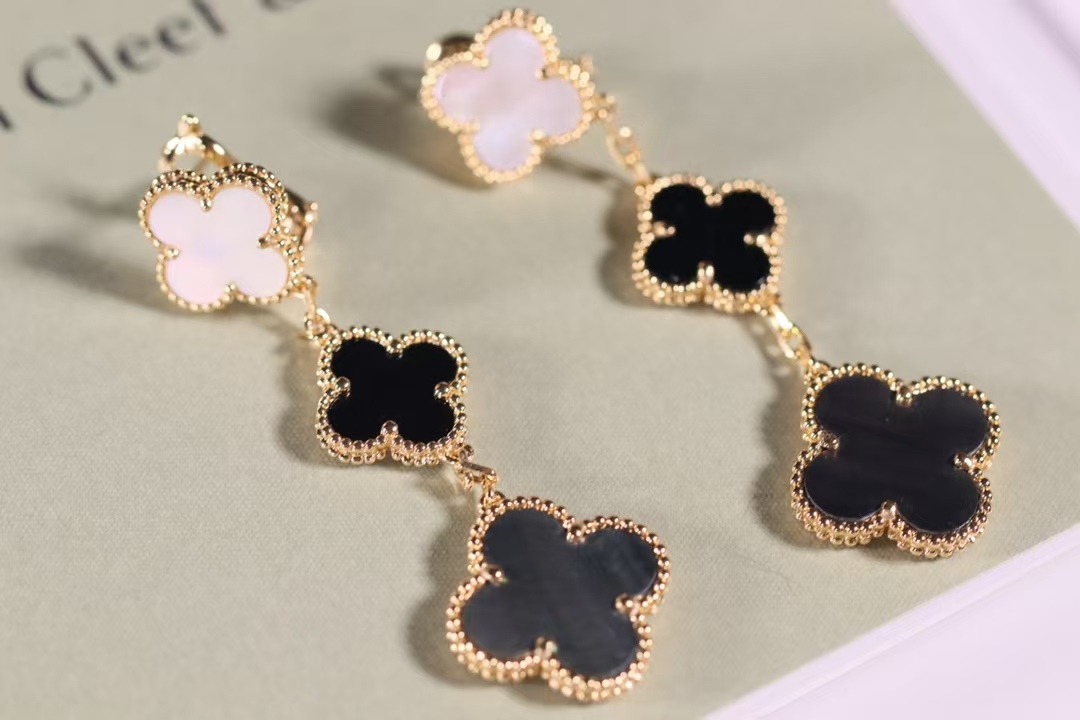 Replica Van Cleef & Arpels Magic Alhambra Earrings 3 Motifs