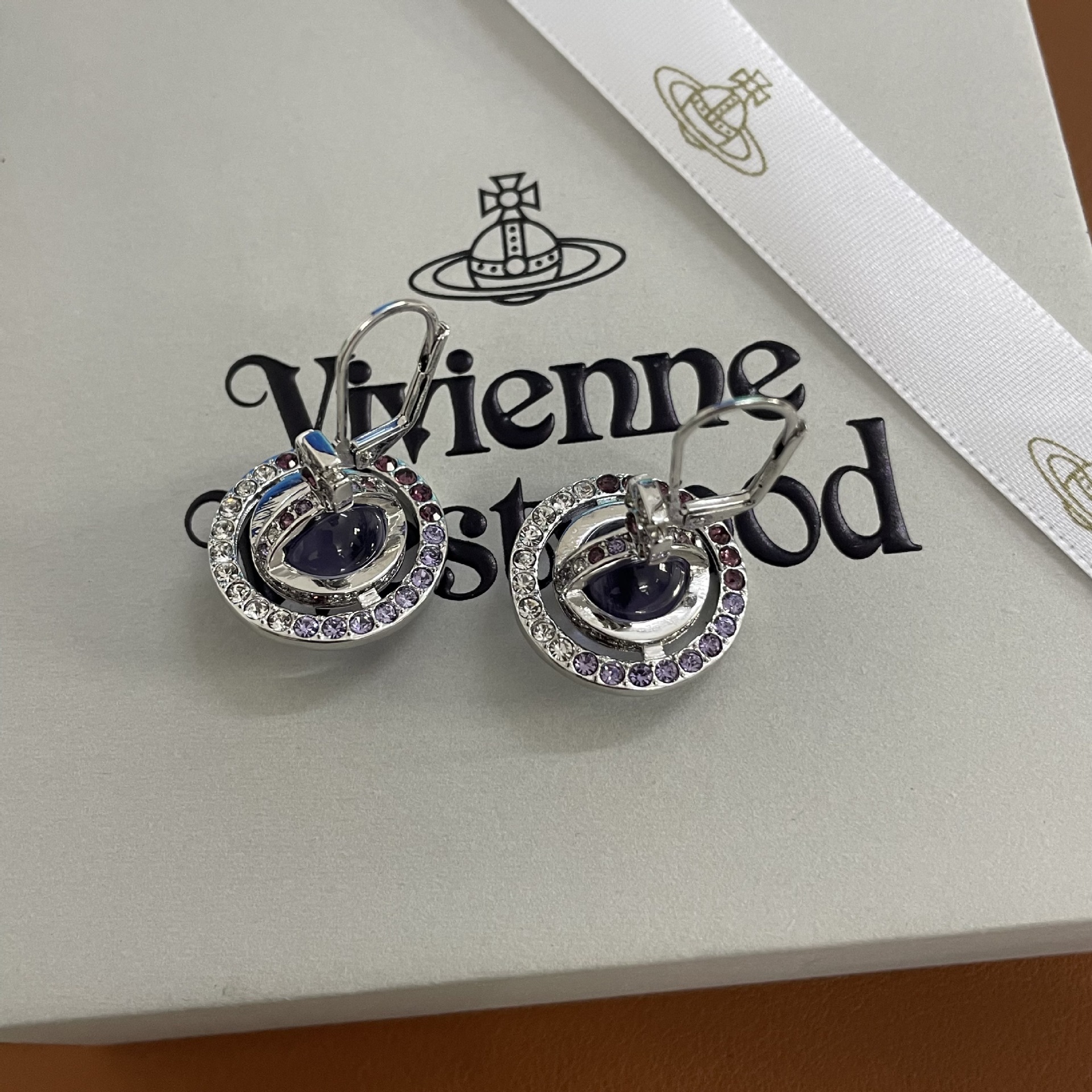 Replica Vivienne Westwood Light Purple Crystal Ball Planet Saturn Earrings