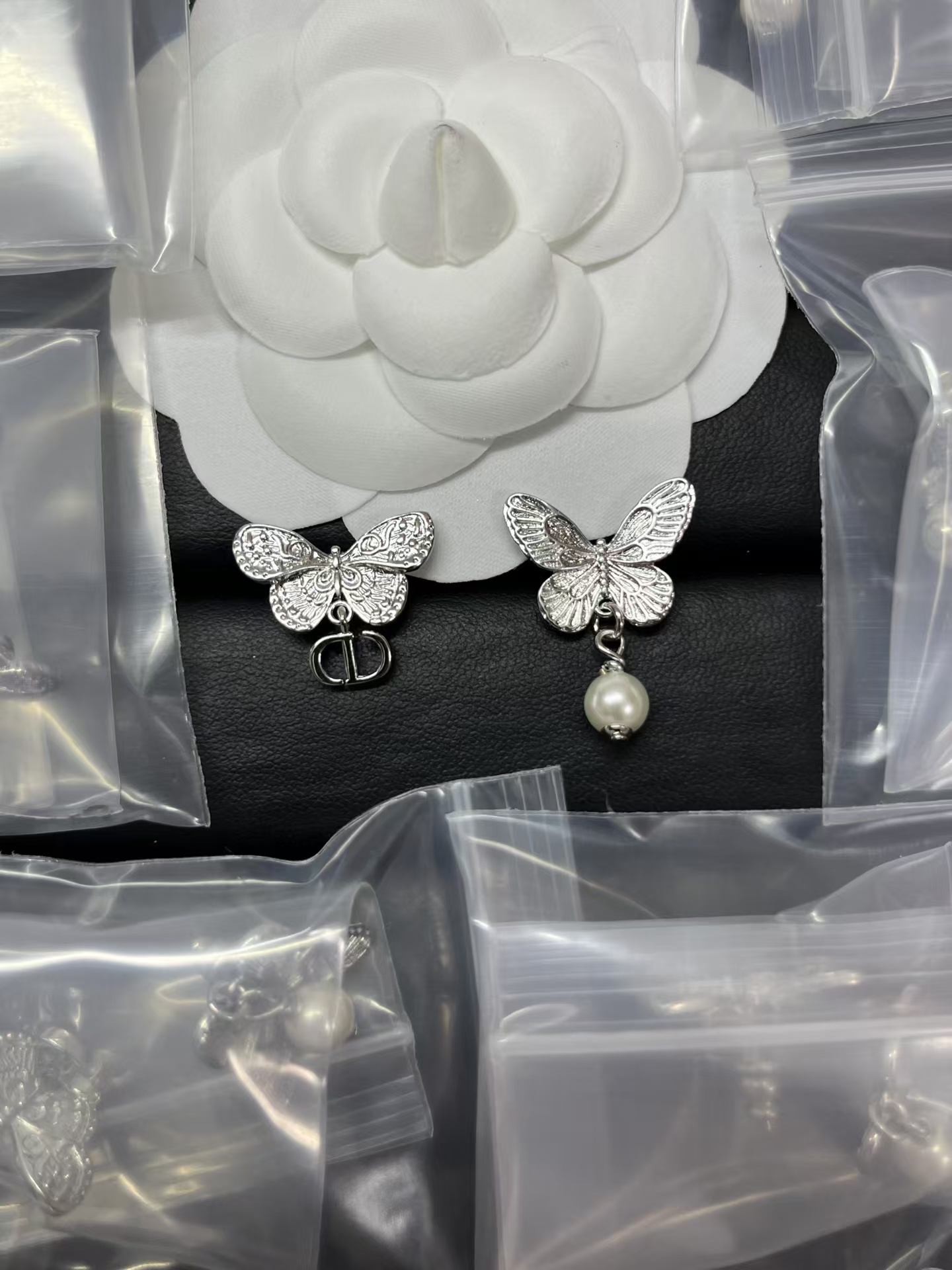 Replica Dior Asymmetric Butterfly Earrings
