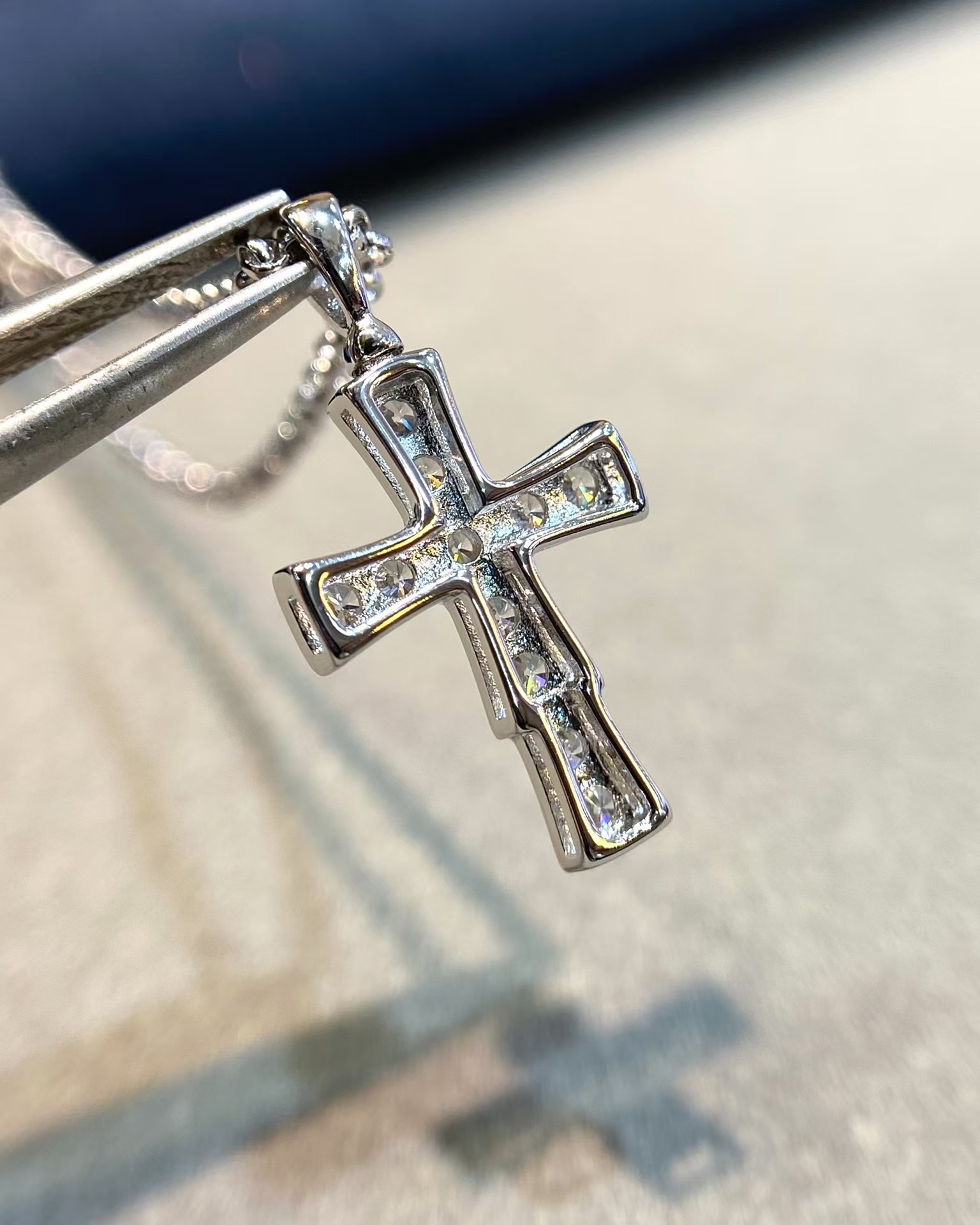 Replica Bvlgari Cross Croce Pendant Necklace