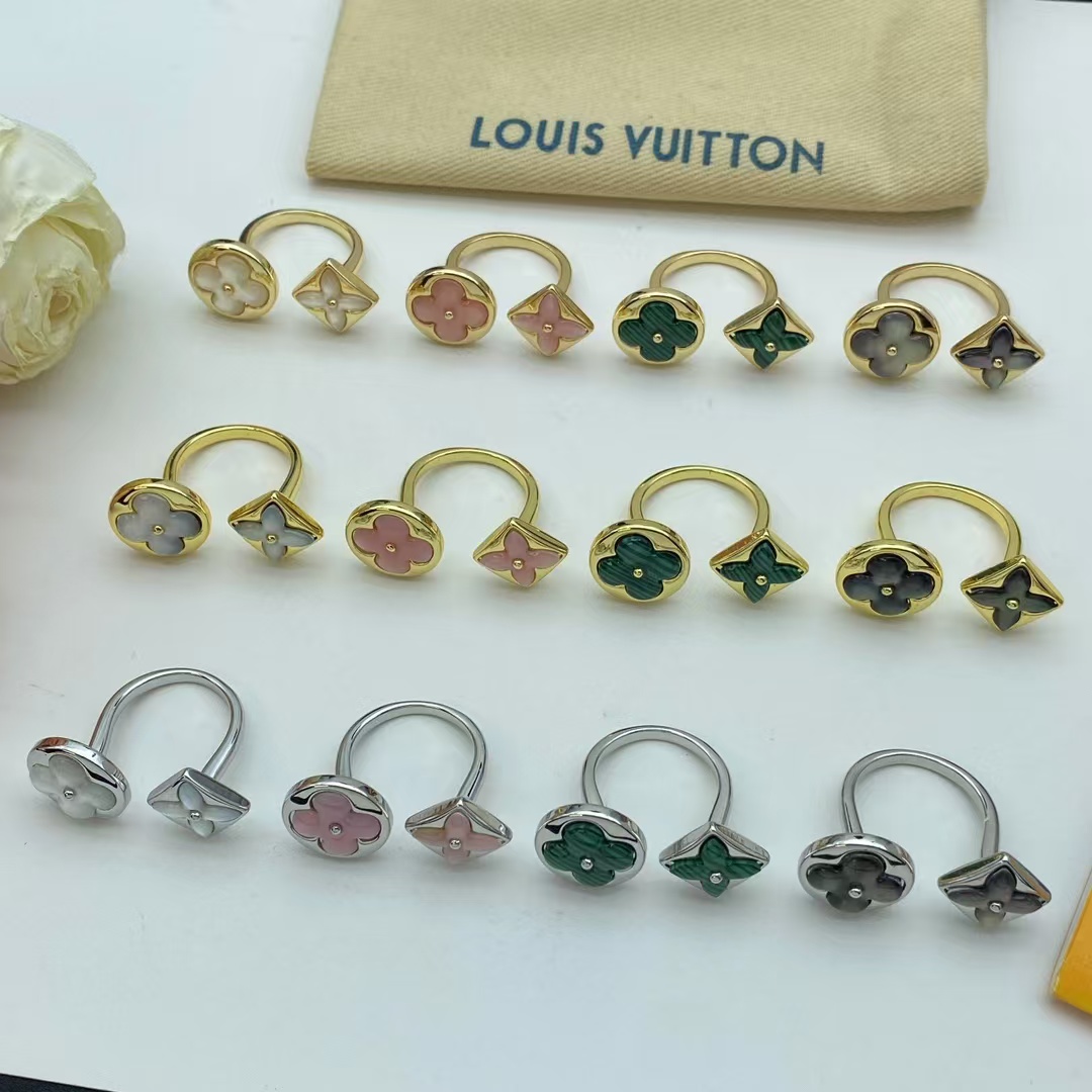 Replica Louis Vuitton Classic Ring